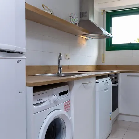 Apartamento Luminoso Con Jardin, Piscina Comunitaria Y Cerca De La Playa En Llanca. - Es-228-41 Llança