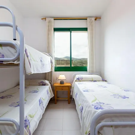 Luminoso Con Jardin, Piscina Comunitaria Y Cerca De La Playa En Llanca. - Es-228-41 Apartamento Llança