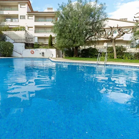 Διαμέρισμα Luminoso Con Jardin, Piscina Comunitaria Y Cerca De La Playa En Llanca. - Es-228-41