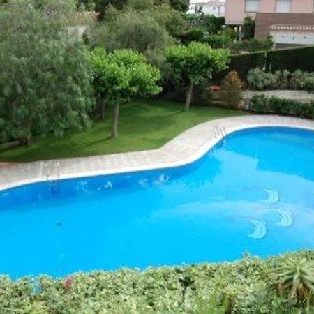 Διαμέρισμα Luminoso Con Jardin, Piscina Comunitaria Y Cerca De La Playa En Llanca. - Es-228-41 *